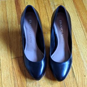 Franco Sarto black leather heels- never worn